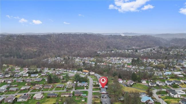 320 Donnell Rd, House other with 4 bedrooms, 2 bathrooms and 2 parking in Lower Burrell PA | Image 42