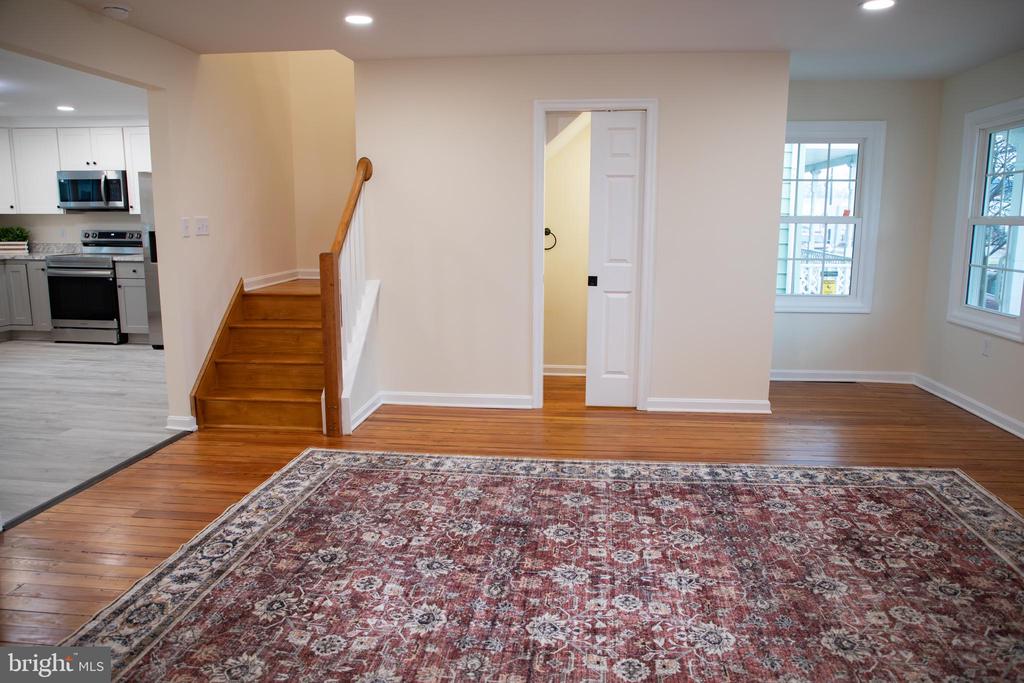 Residential in BOONSBORO 5