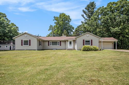 22964 29th St, Gobles, MI, 49055-9222 | Card Image