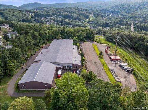 380 Route 210, Stony Point, NY, 10980-3543 | Card Image