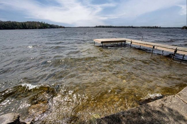 108 Lb 7 A N/A E, House other with 2 bedrooms, 1 bathrooms and 4 parking in Rideau Lakes ON | Image 34
