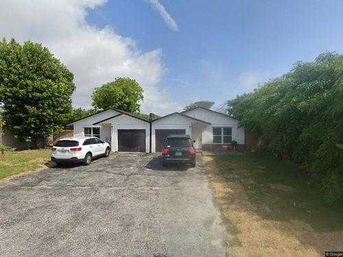 313 Se 21st Ave, Boynton Beach, FL, 33435-7257 | Card Image