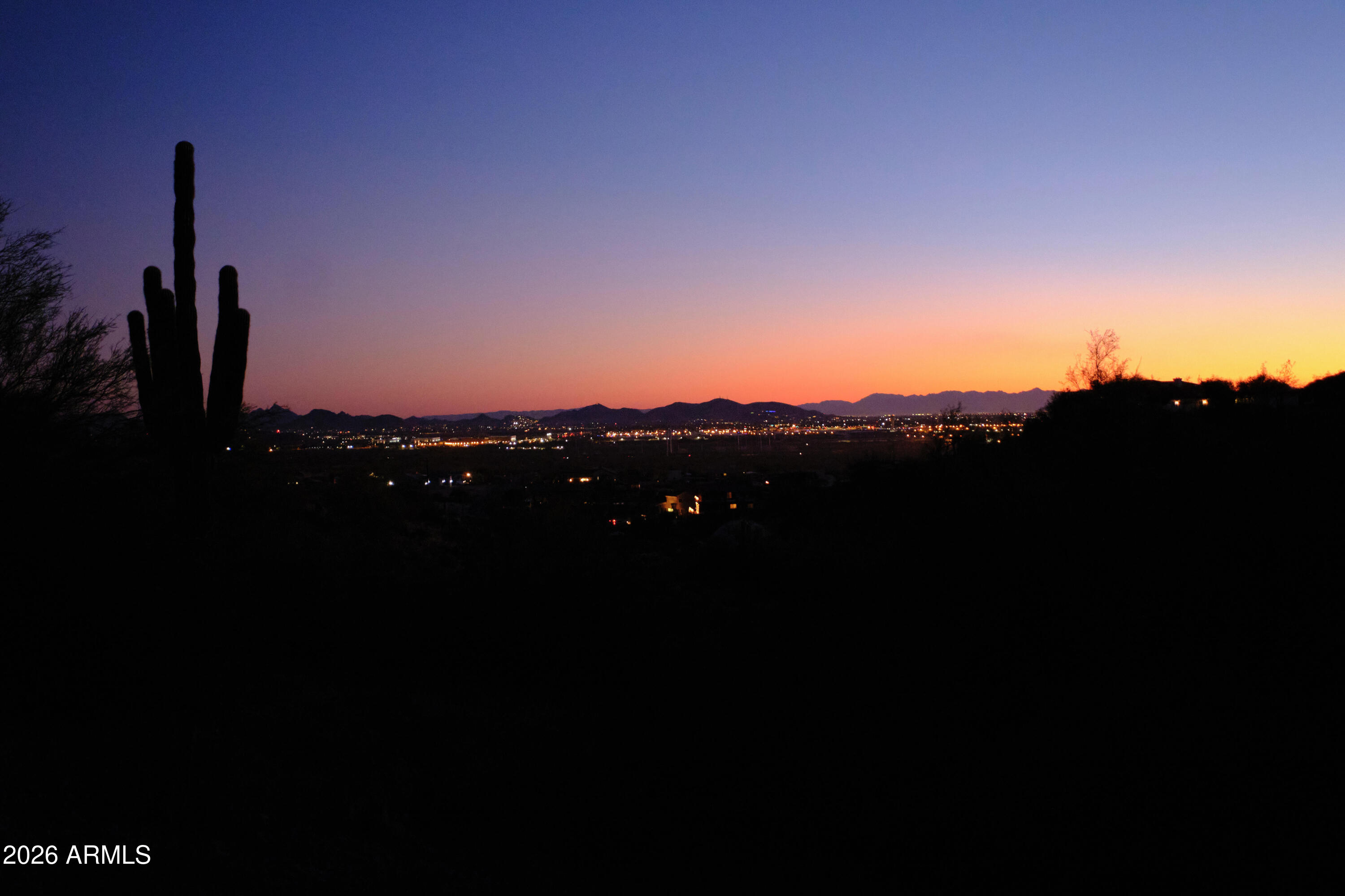 Land in Phoenix 4