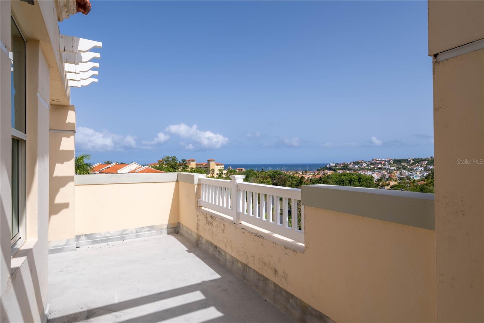 Residential Lease en alquiler en HUMACAO, 285 PALMAS INN WAY, 2700 m²