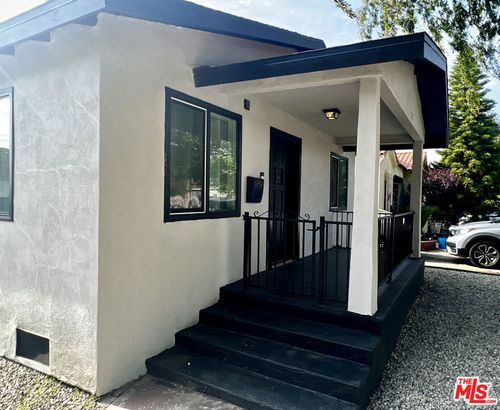 9413 Virginia Ave, South Gate, CA, 90280 | Card Image