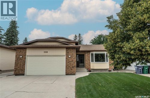 3338 Calder Cres, Saskatoon, SK, S7J4W5 | Card Image