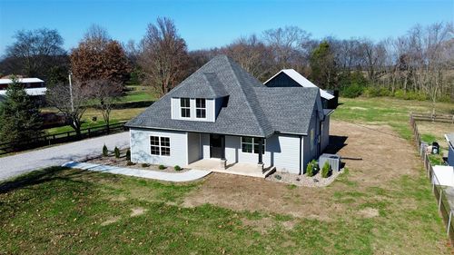 908 W Cedar St, Franklin, KY, 42134-1606 | Card Image