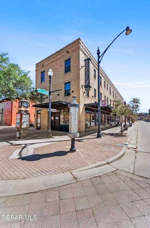 3-513 W W San Antonio Avenue, El Paso, TX, 79901 | Card Image