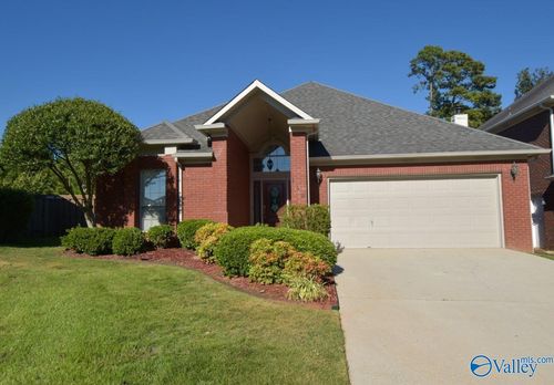118 Canterbury Dr, Madison, AL, 35758-7933 | Card Image