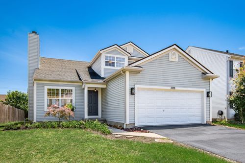 3918 Highland Bluff Dr, Groveport, OH, 43125-9049 | Card Image