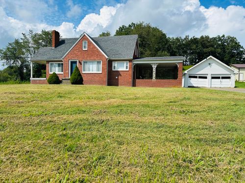 5498 Highway 472, Manchester, KY, 40962-4943 | Card Image