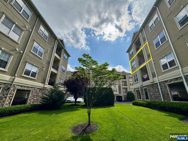 7207 Ravenscroft Rd, Condo with 2 bedrooms, 2 bathrooms and null parking in Clifton NJ | Image 36