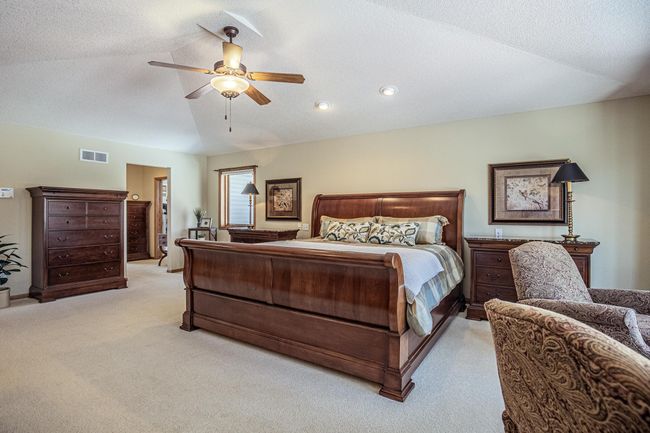 7408 Inland Lane N, House other with 5 bedrooms, 4 bathrooms and null parking in Maple Grove MN | Image 15