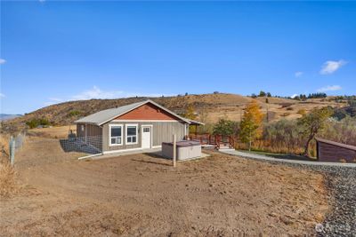 851 Wheeler Hill Road, House other with 3 bedrooms, 2 bathrooms and 4 parking in Wenatchee WA | Image 3