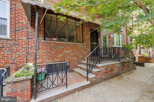 1525 S Juniper St, PHILADELPHIA, PA, 19147-6217 | Card Image