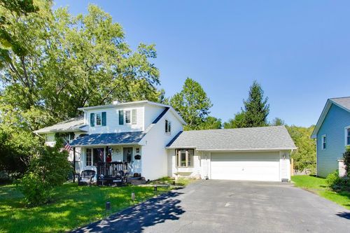 1637 Beecher Ave, Wheaton, IL, 60187-3928 | Card Image