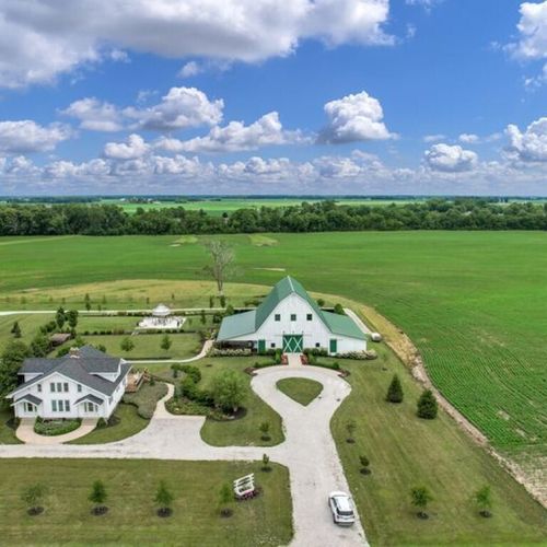 8271 S 100 E, Fairmount, IN, 46928-9351 | Card Image