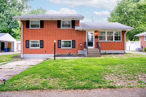 3017 Nepperhan Rd, Louisville, KY, 40220-2529 | Card Image