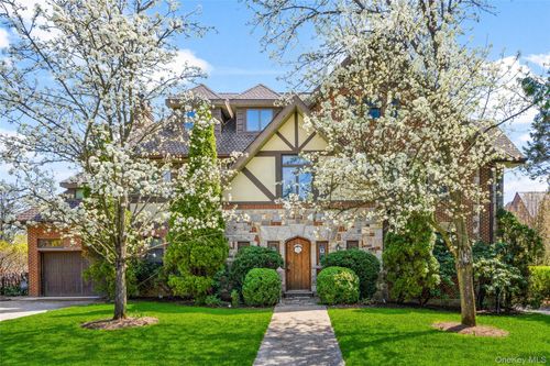 106 Carver Ter, Yonkers, NY, 10710-3141 | Card Image