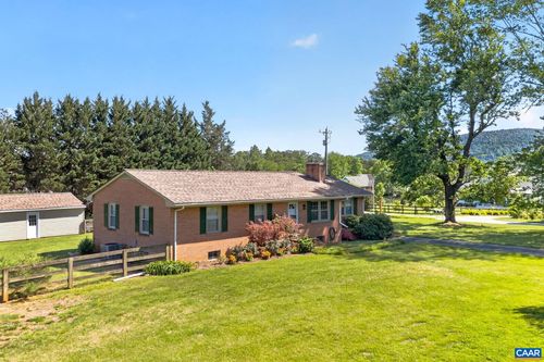 18 Windy Acres Cir, Afton, VA, 22920-2722 | Card Image