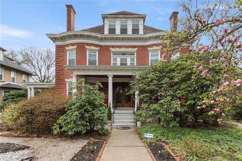 5900 Hampton St, Pittsburgh, PA, 15206-1618 | Card Image