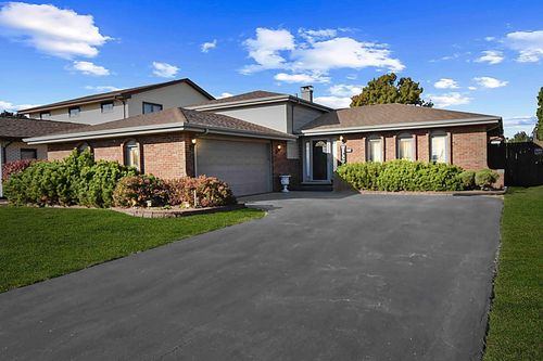 3328 193rd St, Lansing, IL, 60438-3860 | Card Image