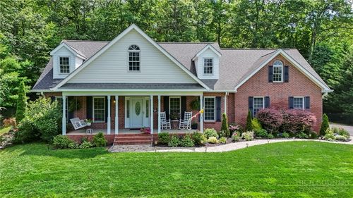 321 Liberty Landing Dr, Fleetwood, NC, 28626-9845 | Card Image