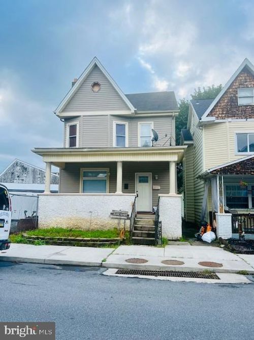 409 Beech Ave, Altoona, PA, 16601-4581 | Card Image