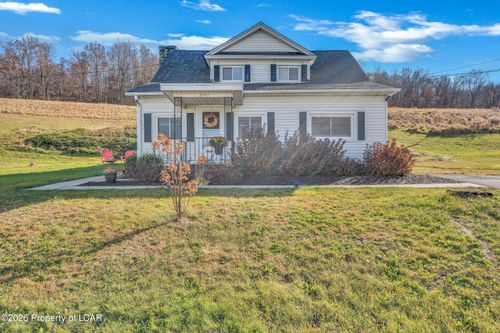 2441 Milwaukee Rd, Clarks Summit, PA, 18411-9577 | Card Image