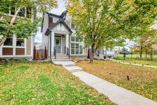 1046 New Brighton Pk Se, Calgary, AB, T2Z0Y1 | Card Image
