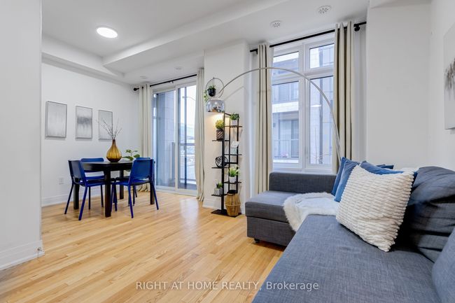 52 - 719 Lawrence Ave W, Condo with 2 bedrooms, 2 bathrooms and null parking in North York ON | Image 8