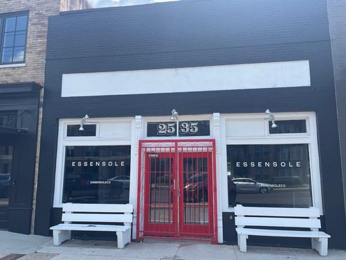 2535 Broad Ave, Memphis, TN, 38112-2613 | Card Image