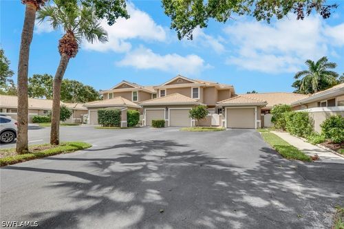 r7-351 Emerald Bay Cir, NAPLES, FL, 34110-7626 | Card Image