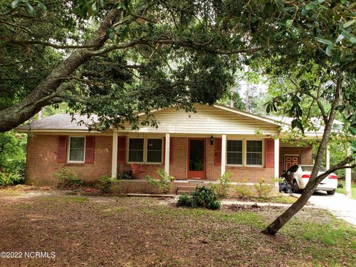12361 Hasty Rd, Laurinburg, NC, 28352-8463 | Card Image