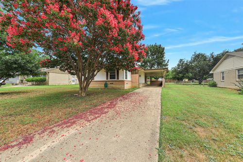 1712 Ross Ave, Carrollton, TX, 75006-7335 | Card Image