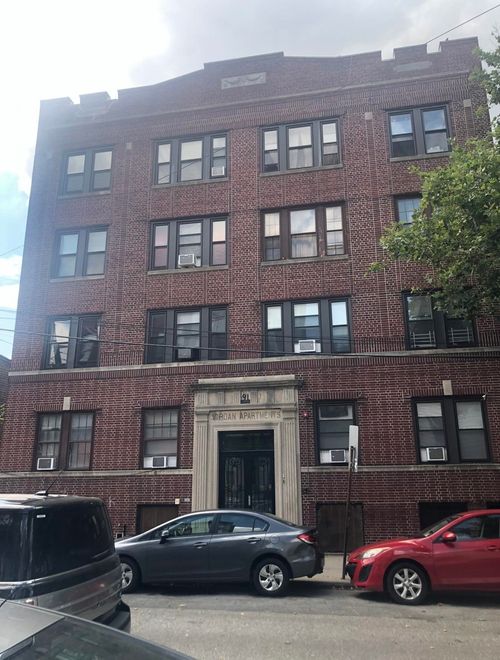 91 Jordan Ave, Jersey City, NJ, 07306-3228 | Card Image