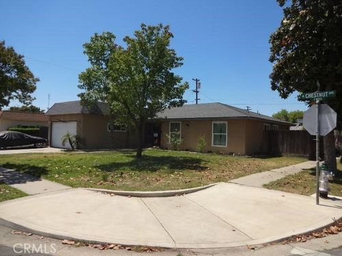 4497 N Chestnut, Fresno, CA, 93726 | Card Image