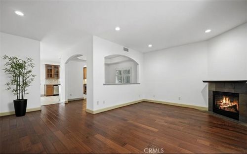 unit-10-14544 Margate St, Sherman Oaks, CA, 91411-4099 | Card Image