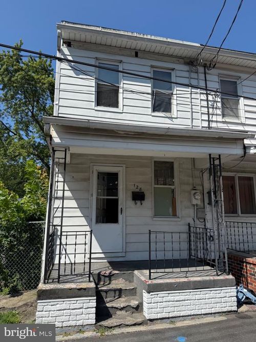 128 Preston Ave, GIRARDVILLE, PA, 17935-1810 | Card Image