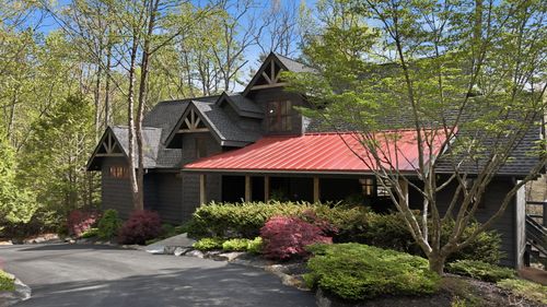 132 Still Water Rd, Cashiers, NC, 28717-0289 | Card Image