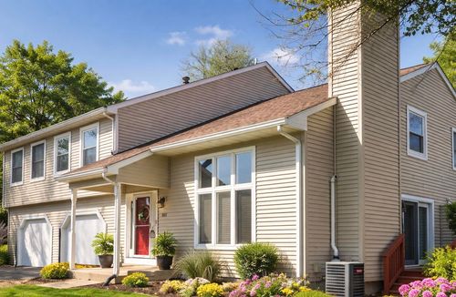 607 Weatherwood Ln, Valparaiso, IN, 46383 | Card Image