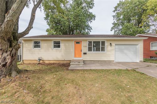 1218 W 44th St, Lorain, OH, 44053-2928 | Card Image