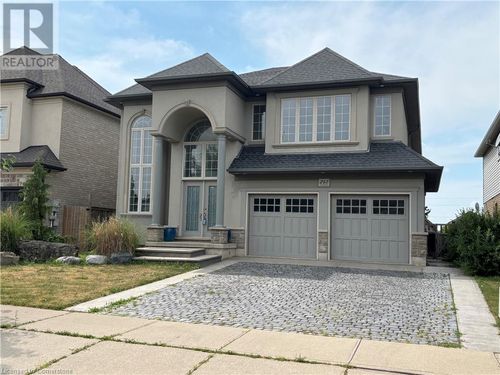 242 Eringate Dr, Stoney Creek, ON, L8J3Z2 | Card Image