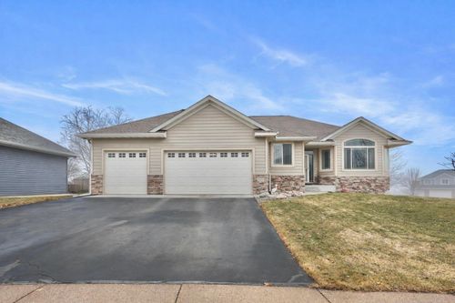 8371 83rd St Ne, Monticello, MN, 55362-4641 | Card Image