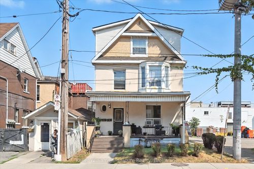 9 Tisdale St S, Hamilton, ON, L8N2V8 | Card Image