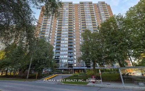 1509-85 Emmett Ave, York, ON, M6M5A2 | Card Image