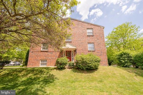 2a-231 Sharpless St, WEST CHESTER, PA, 19382-3641 | Card Image