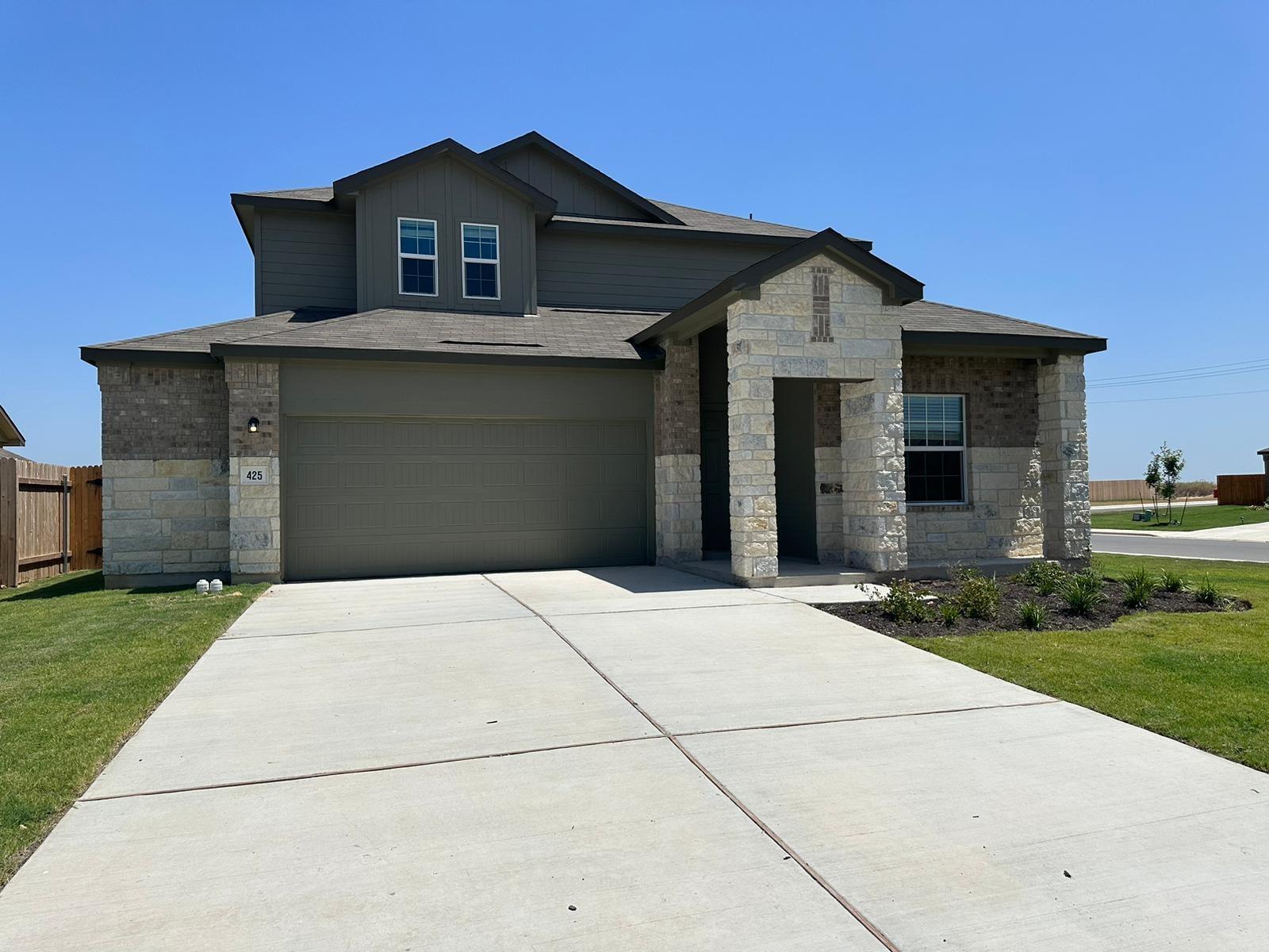Residential Lease in Kyle 2