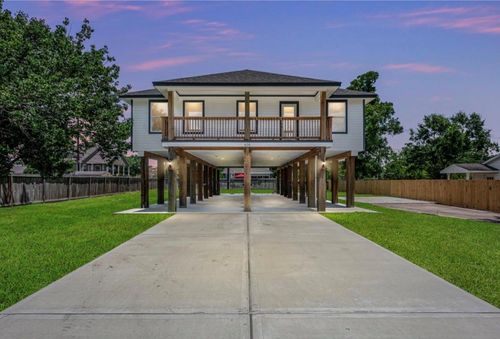 628 Oakdale St, Shoreacres, TX, 77571-7238 | Card Image