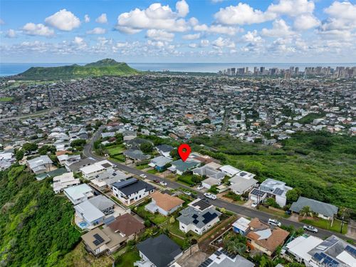 1646 Paula Dr, Honolulu, HI, 96816-4316 | Card Image